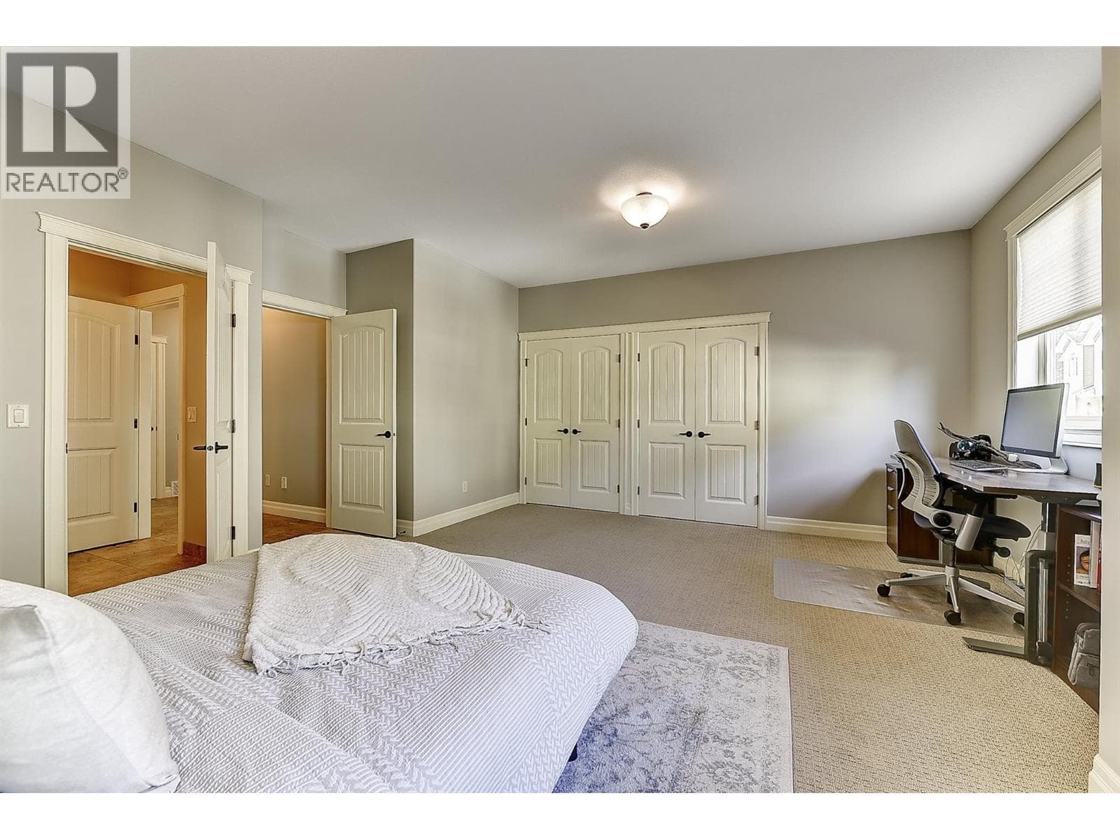 2283 Shannon Heights Court Unit# 18, Interior REALTORS® — photo 2
