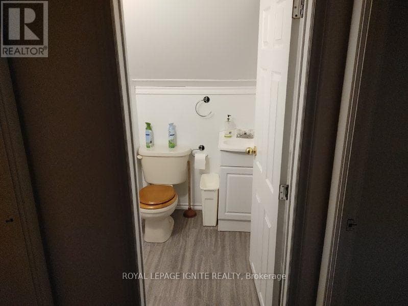 87 NINTH STREET WEST, Toronto — photo 2