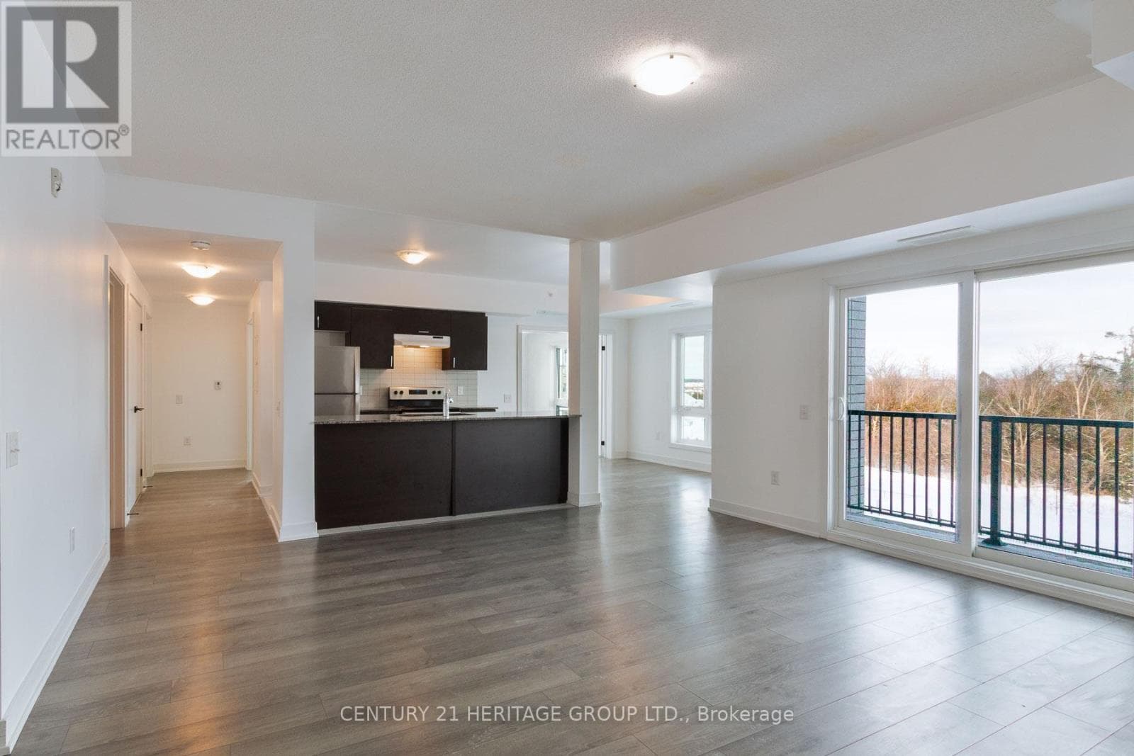 201 - 10 CULINARY LANE, Toronto — photo 2