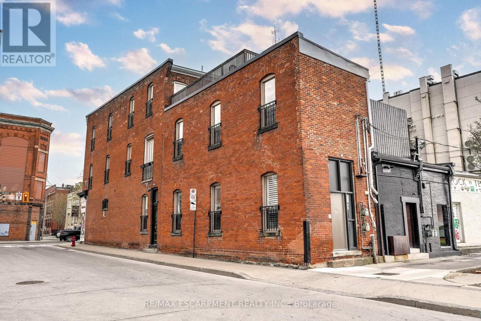 205 KING STREET EAST, Toronto — photo 5