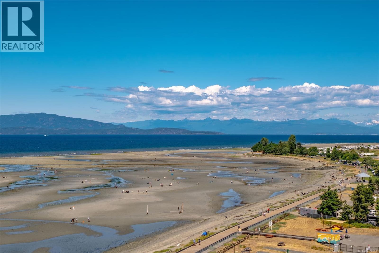 905/906A 181 Beachside Dr, Vancouver Island — photo 4