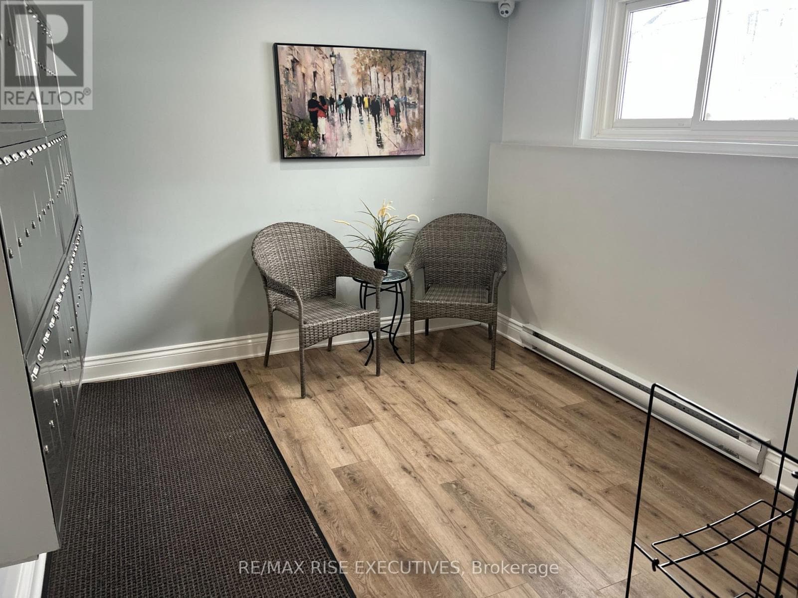 110 - 1100 MILLWOOD AVENUE, Rideau St.Lawrence — photo 3