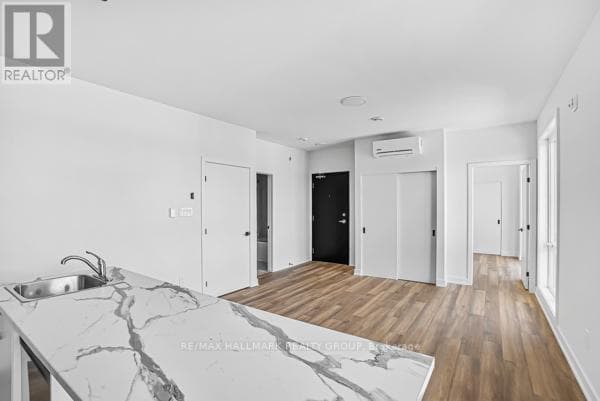 391 DIEPPE STREET, Ottawa — photo 3