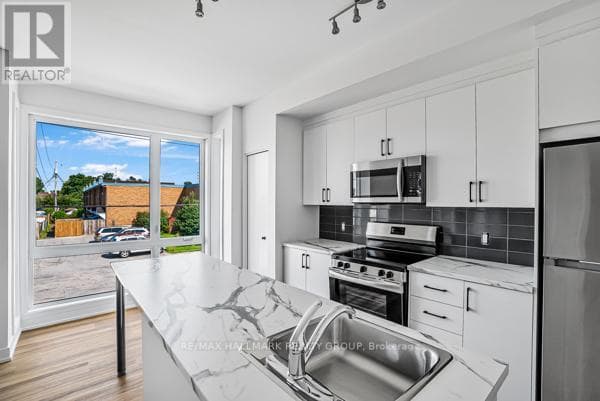 391 DIEPPE STREET, Ottawa — photo 4