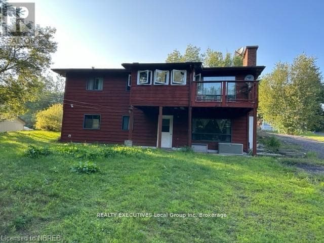 1372 VILLAGE ROAD, North Bay — photo 2