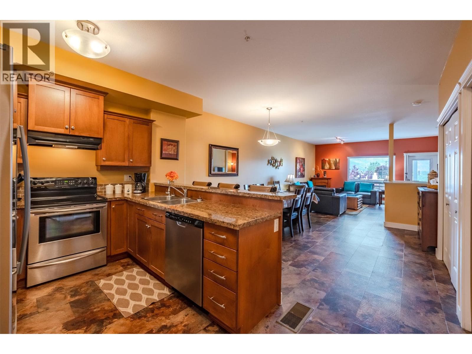 4300 44th Avenue Unit# 110, Interior REALTORS® — photo 4