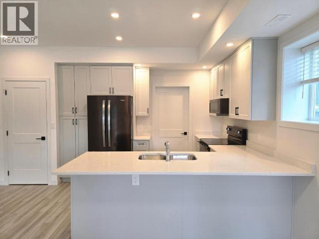 10-6730 CRANBERRY STREET, Powell River — photo 2