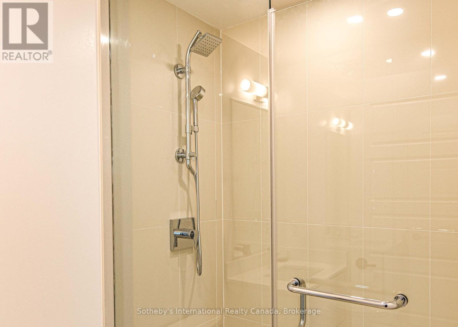 437 - 415 SEA RAY AVENUE, OnePoint — photo 2