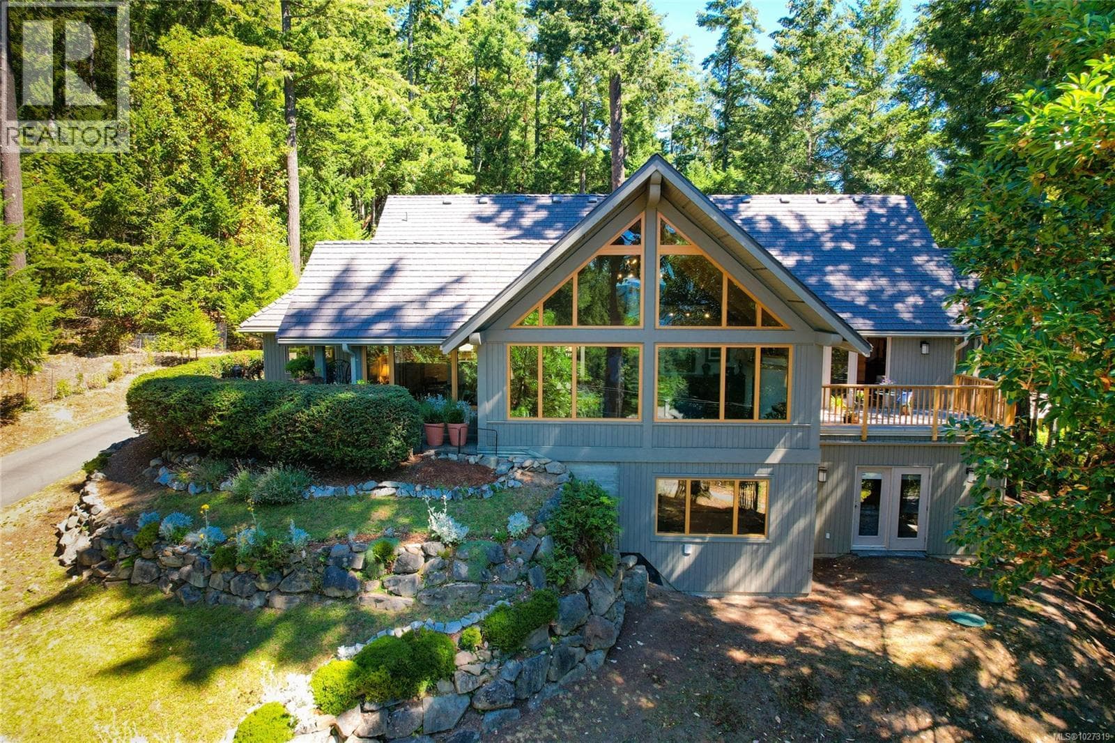154 CORMORANT CRESCENT, Vancouver Island — photo 2