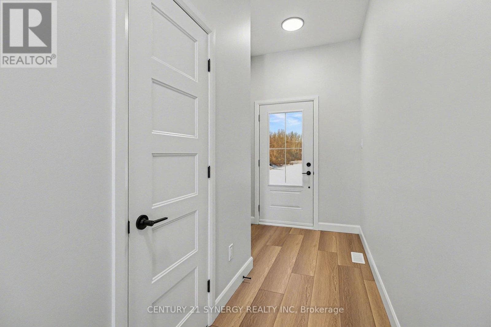 67 VILLENEUVE STREET, Ottawa — photo 4