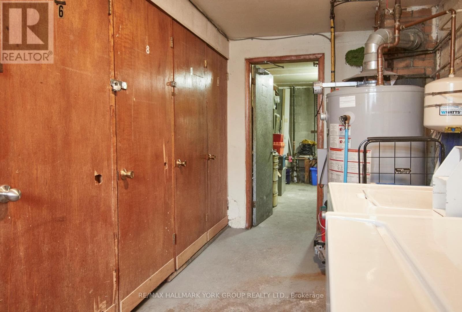 1613 DUFFERIN STREET, Toronto — photo 4