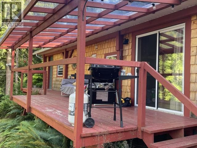 9352 POWELL LAKE, Powell River — photo 5