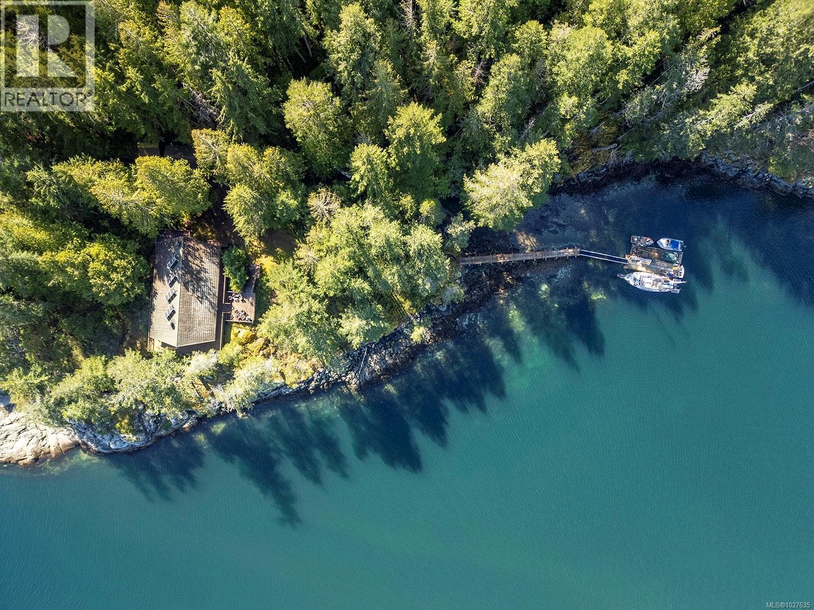 651 GORGE HARBOUR, Vancouver Island — photo 2
