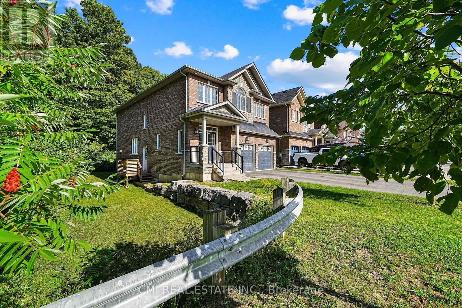 21 SCOTIA ROAD, Toronto — photo 3