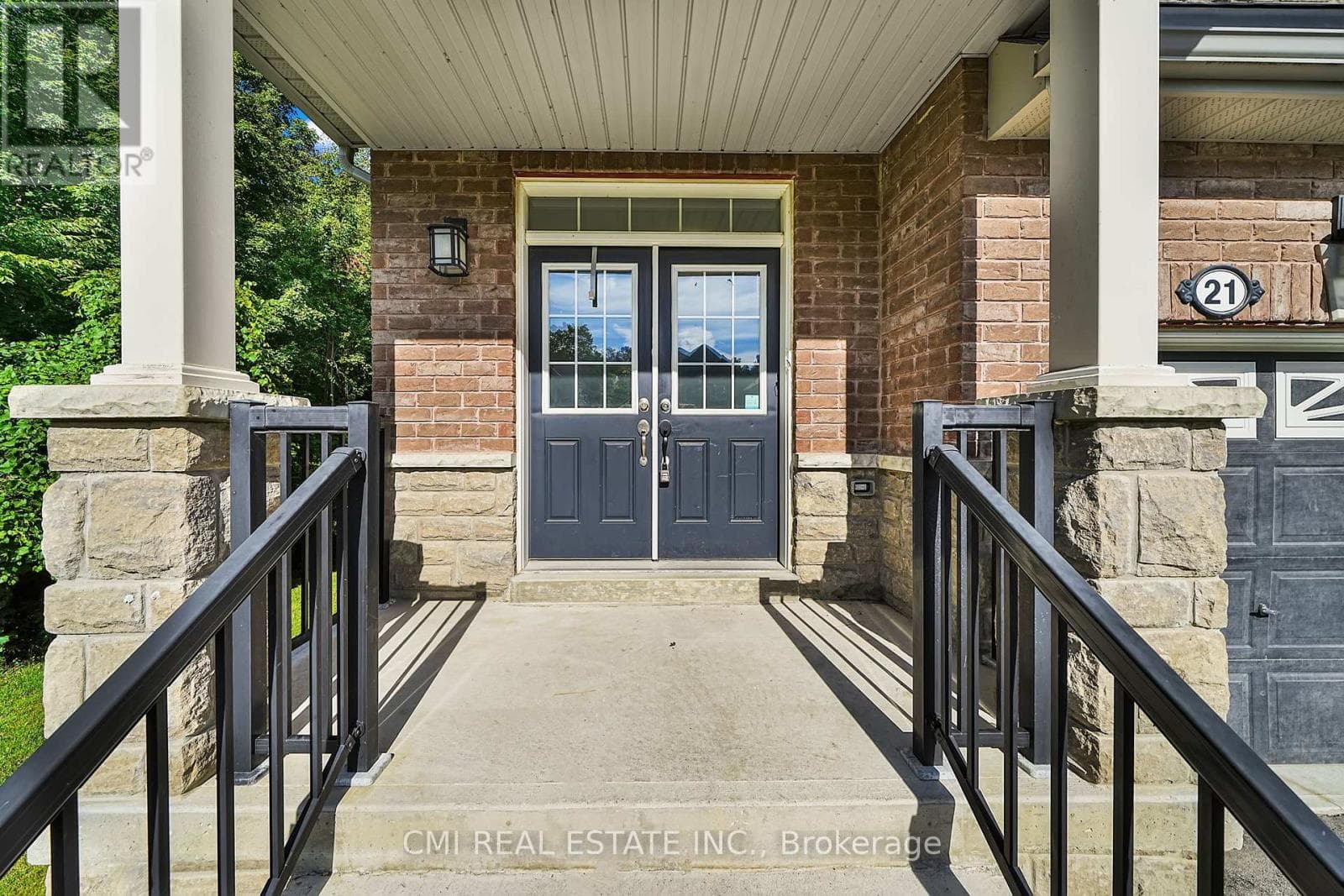 21 SCOTIA ROAD, Toronto — photo 4