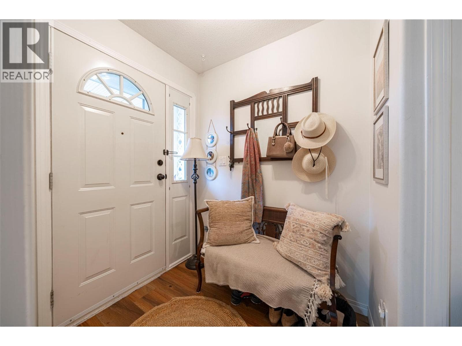 501 KILDONAN AVENUE UNIT 2, Interior REALTORS® — photo 5