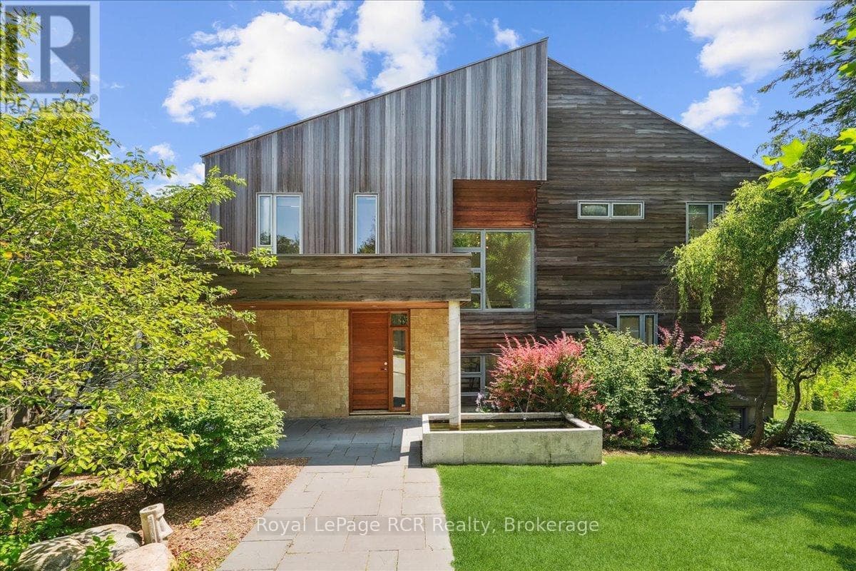 20 EVERETT ROAD in 