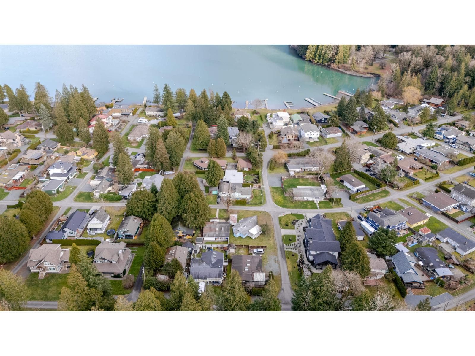 1876 VERA ROAD, Cultus Lake South, Chilliwack — photo 3