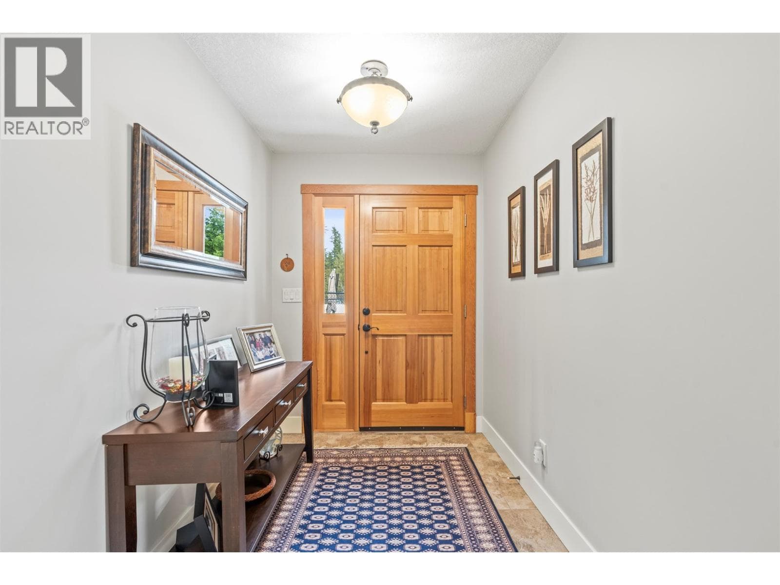 3453 Cessna Road Unit# 2, Interior REALTORS® — photo 4