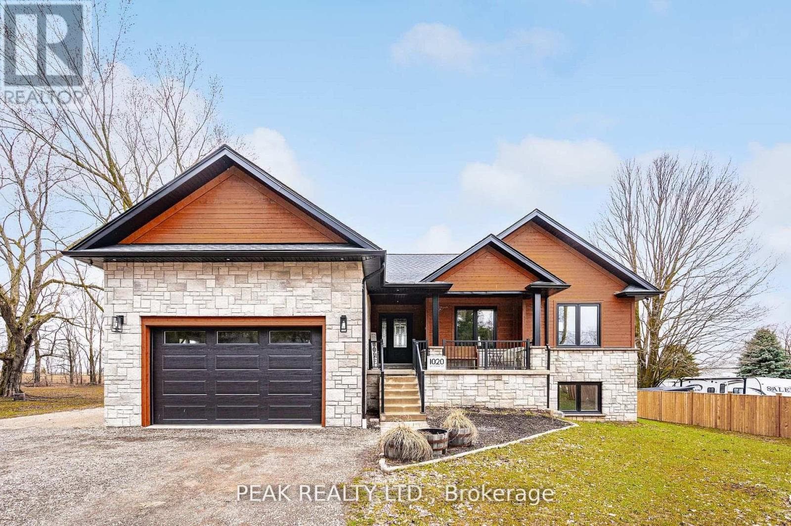 1020 VICTORIA STREET, Toronto — photo 2