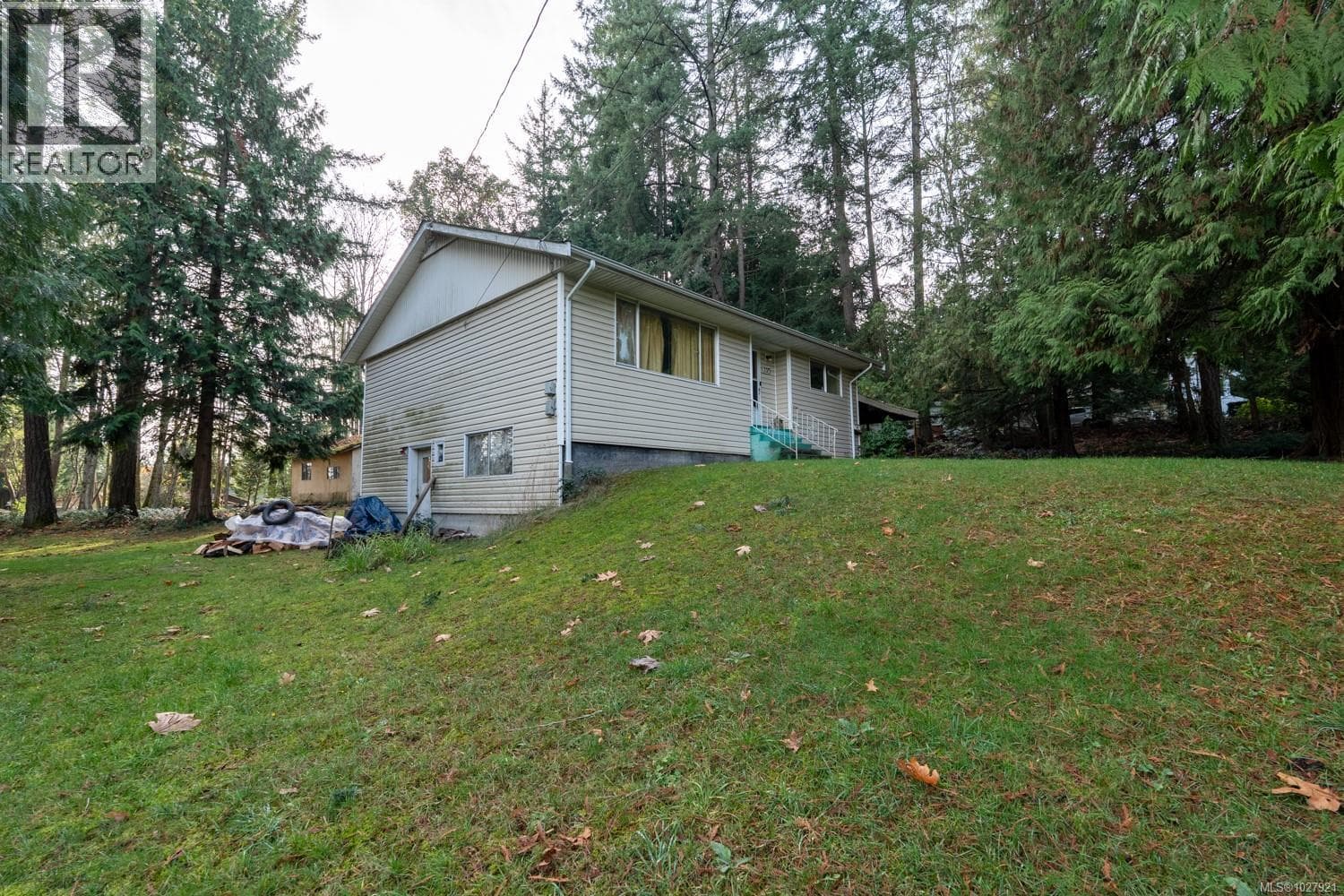 3375 OPAL ROAD, Vancouver Island — photo 5