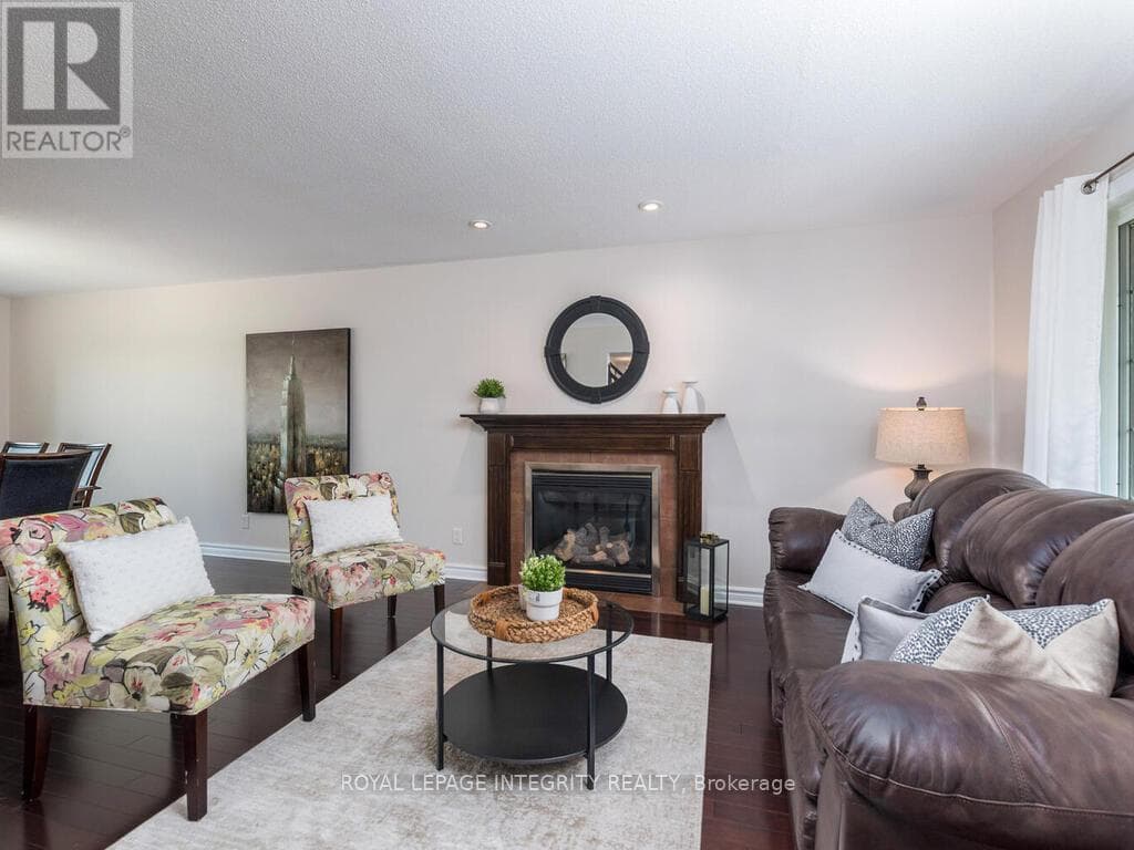 111 COMBA DRIVE, Ottawa — photo 3