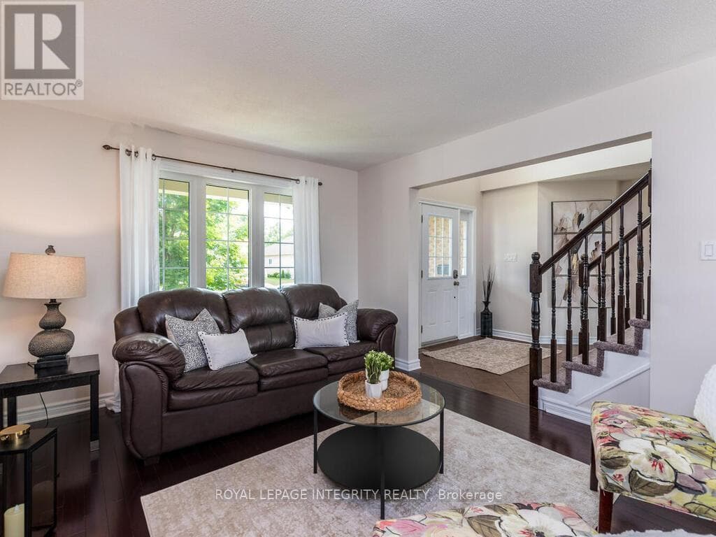 111 COMBA DRIVE, Ottawa — photo 5