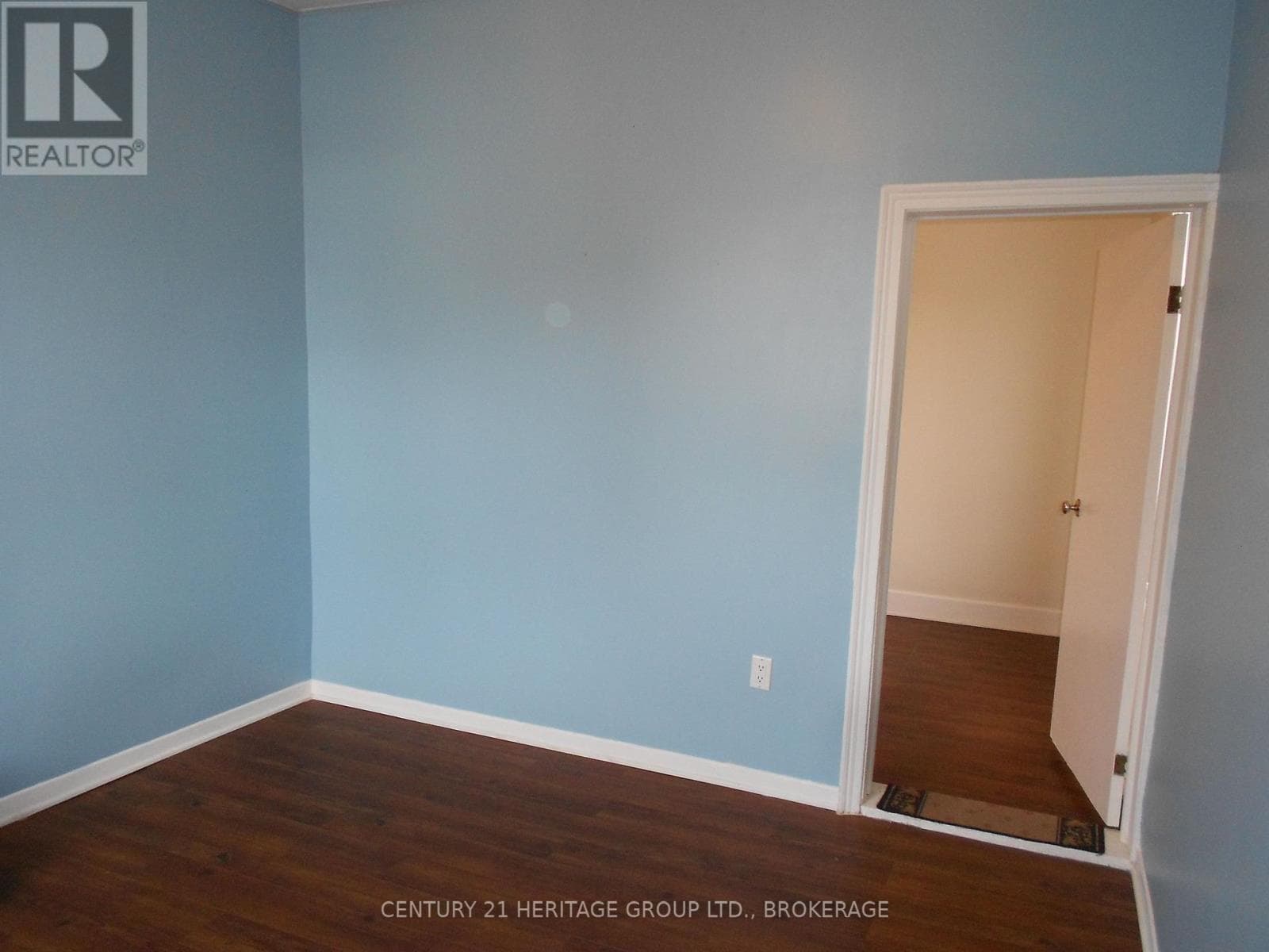 29 KING STREET, Kingston — photo 4