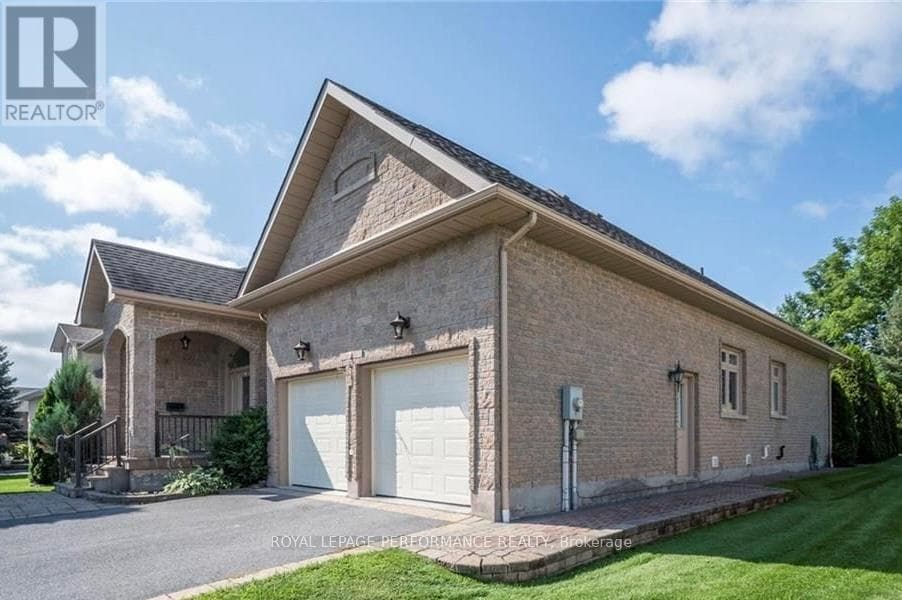 6802 RIVERVIEW DRIVE, Cornwall — photo 2