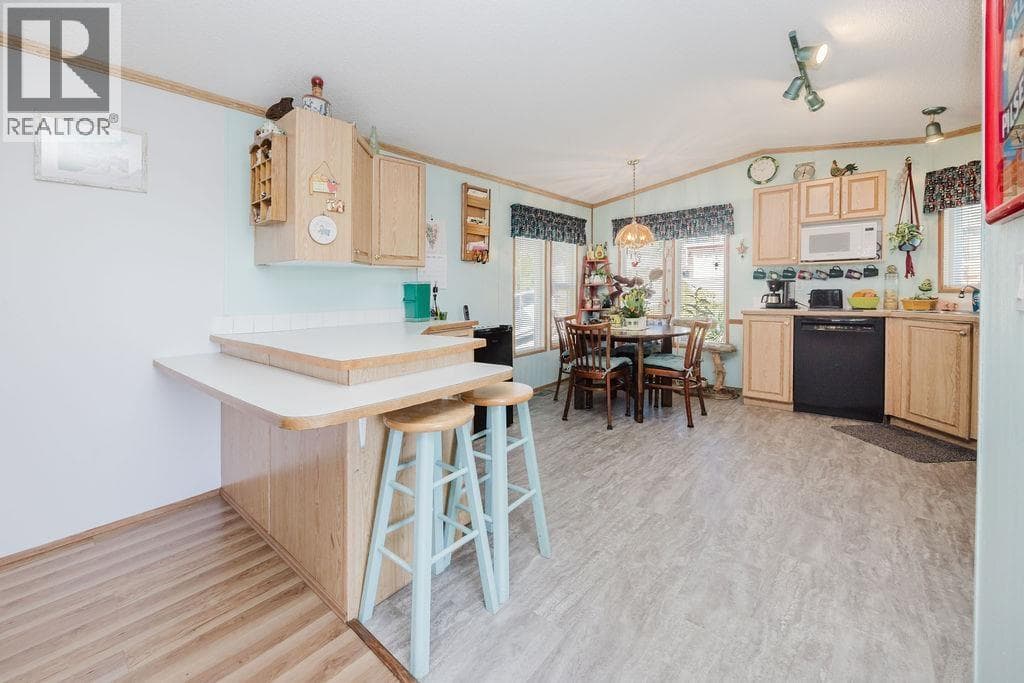 753 STEINBRUNNER ROAD, Greater Vancouver — photo 5