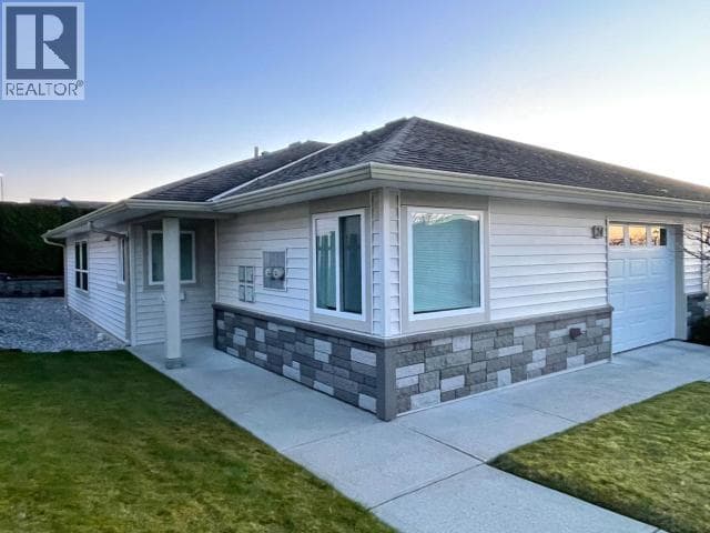 24-4415 MANSON AVE in 