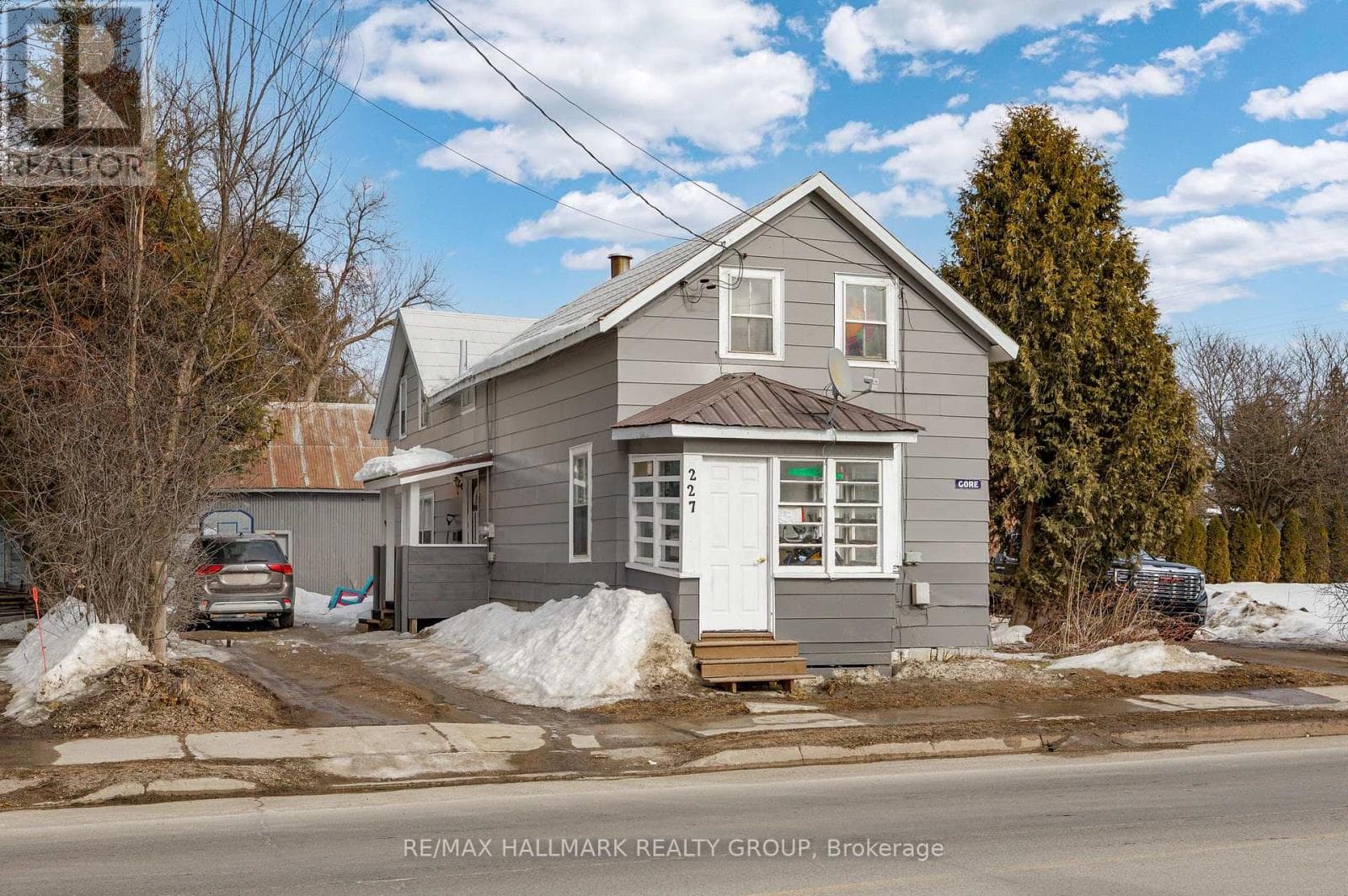229 GORE STREET E, Ottawa — photo 2