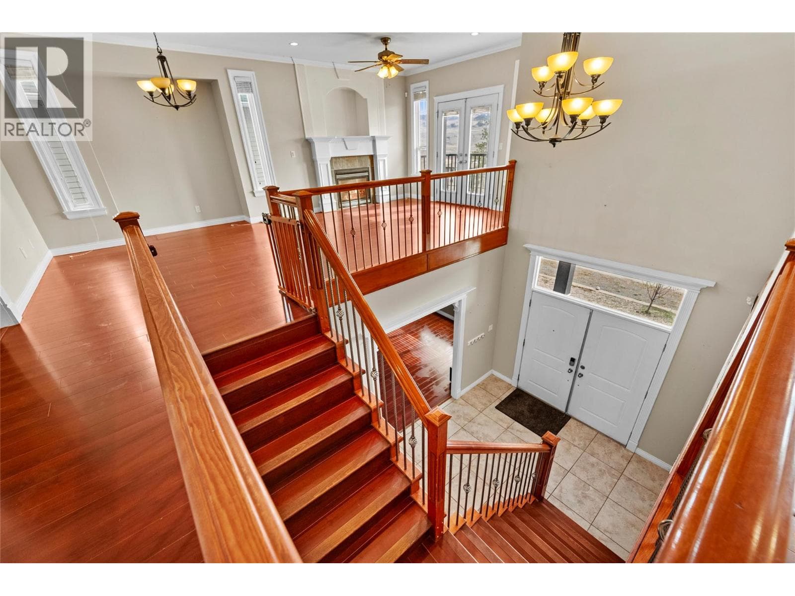 2709 Grandview Heights Road, Interior REALTORS® — photo 5