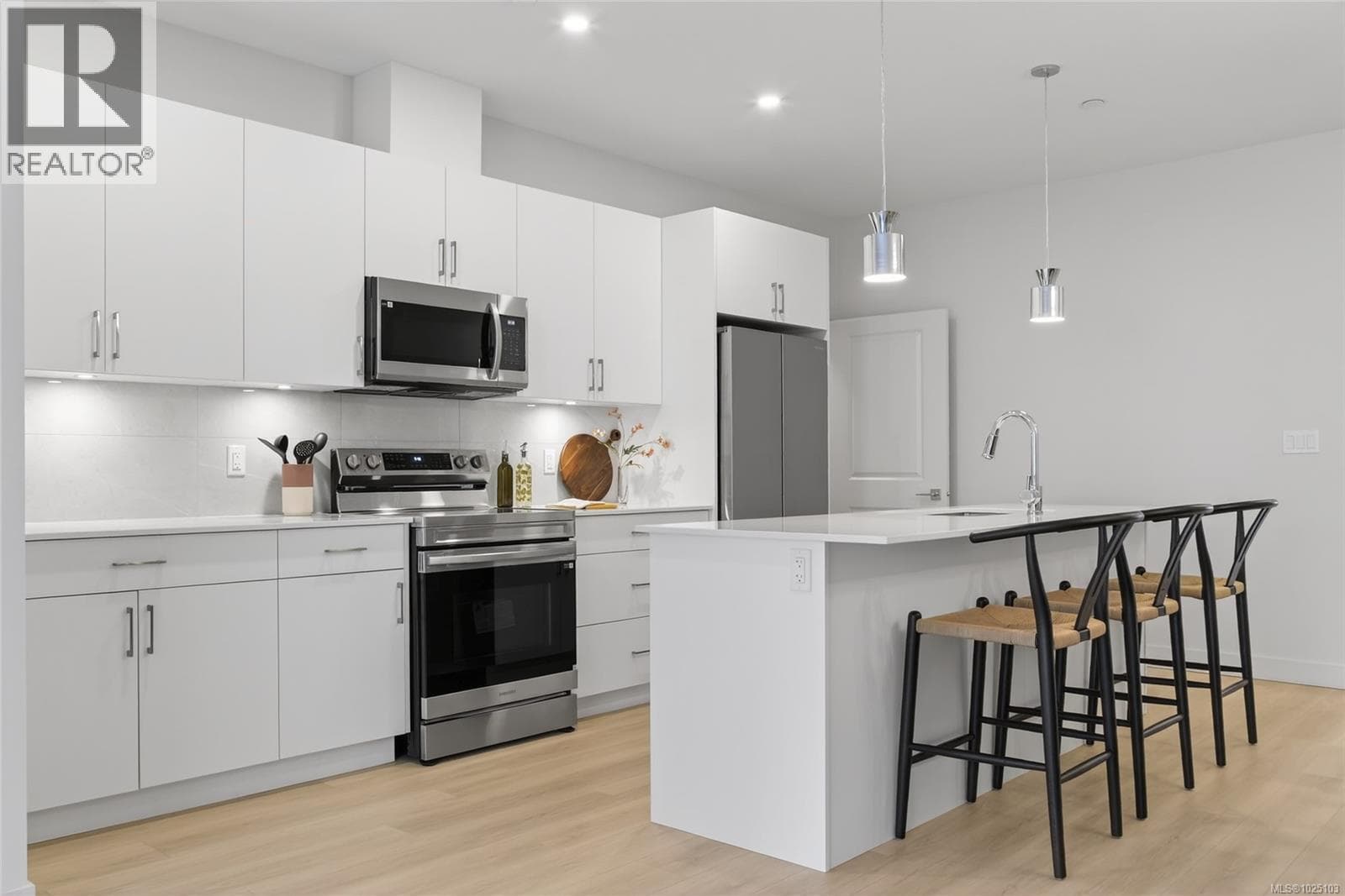 116 3257 Woodrush Dr, Vancouver Island — photo 4