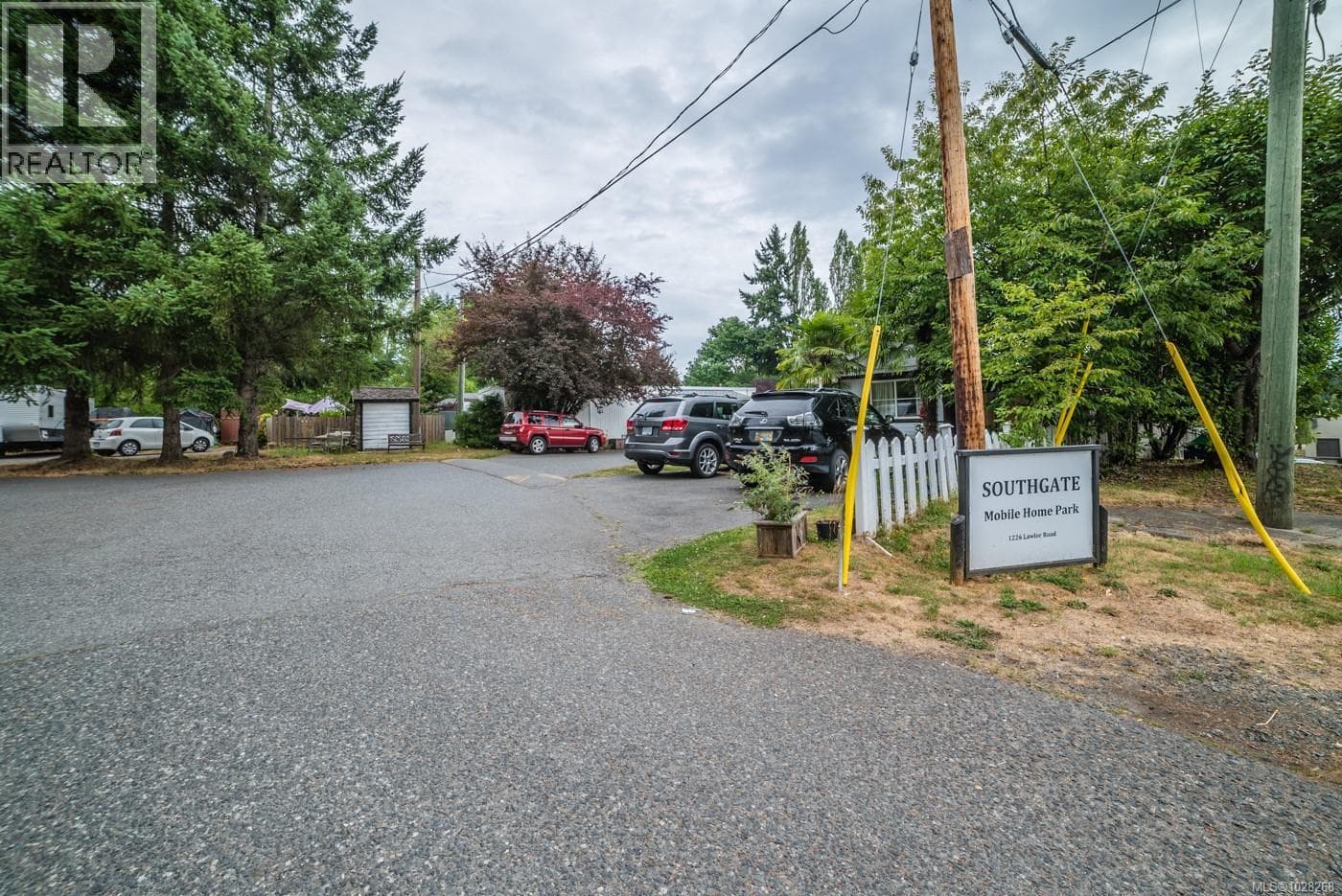 1226 LAWLOR ROAD, Vancouver Island — photo 2