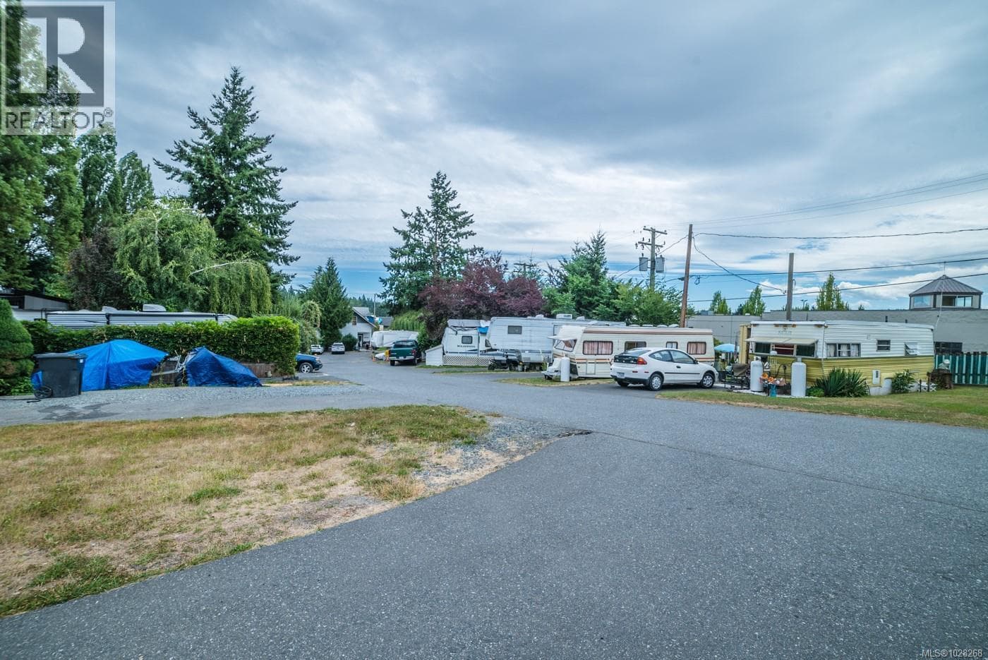 1226 LAWLOR ROAD, Vancouver Island — photo 4