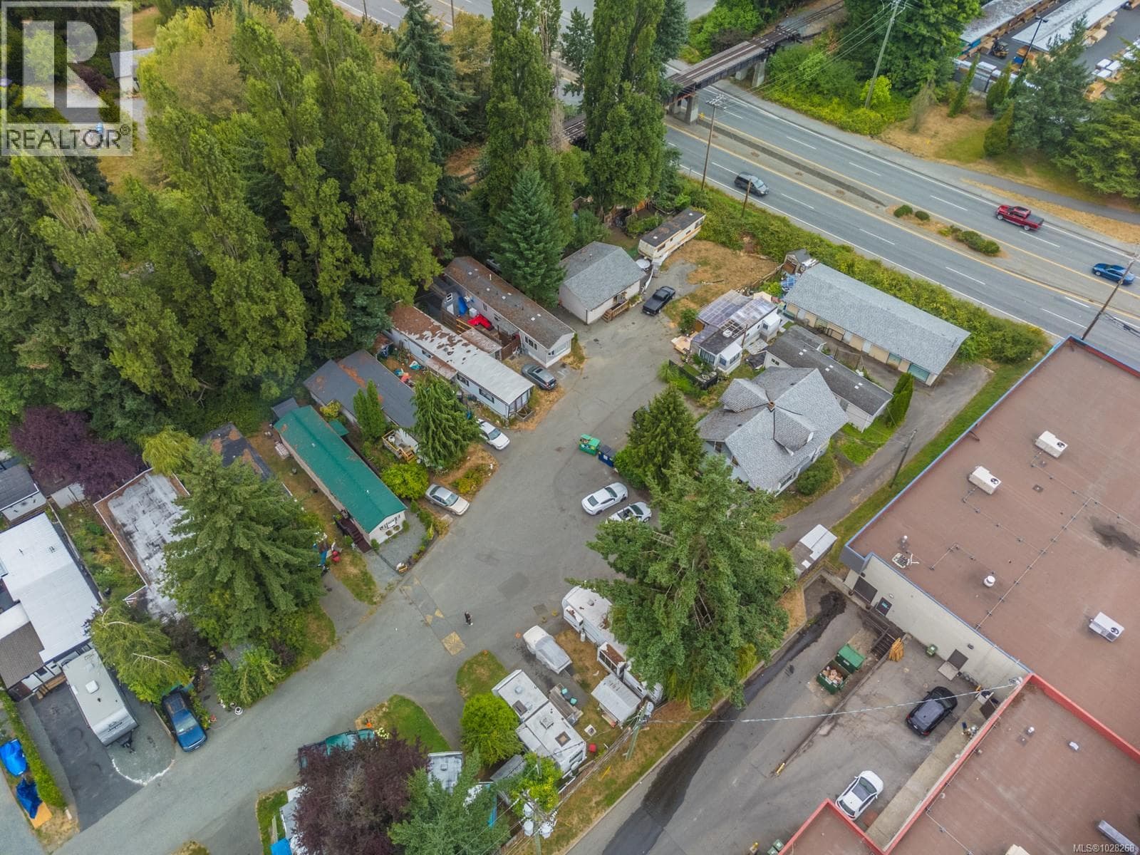 1226 LAWLOR ROAD, Vancouver Island — photo 5