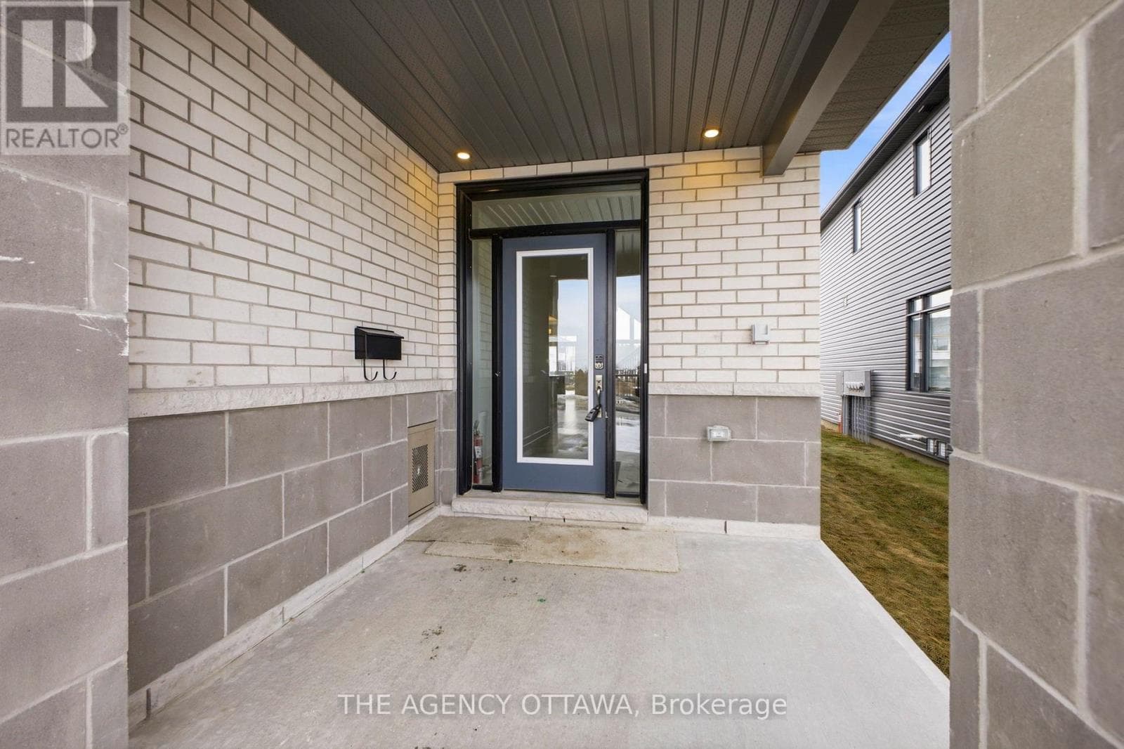 1132 SPOOR STREET, Ottawa — photo 3