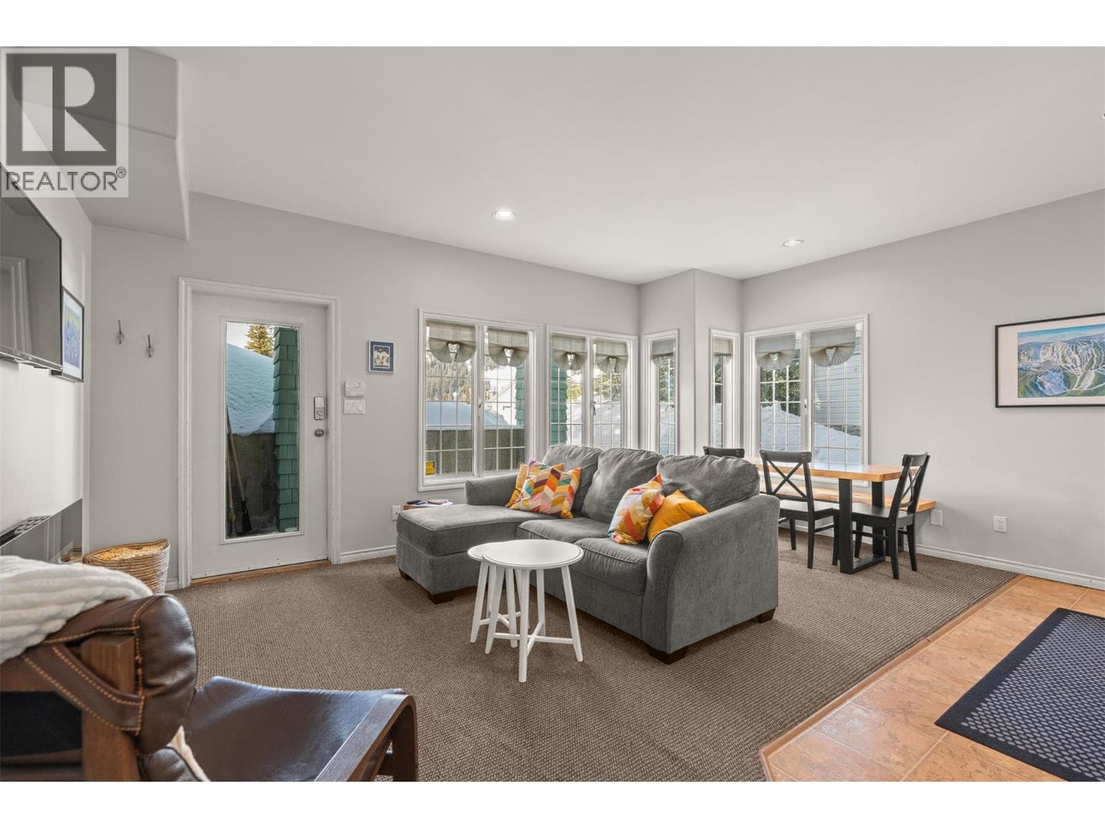 290 Silver Queen Road Unit# 1, Interior REALTORS® — photo 5