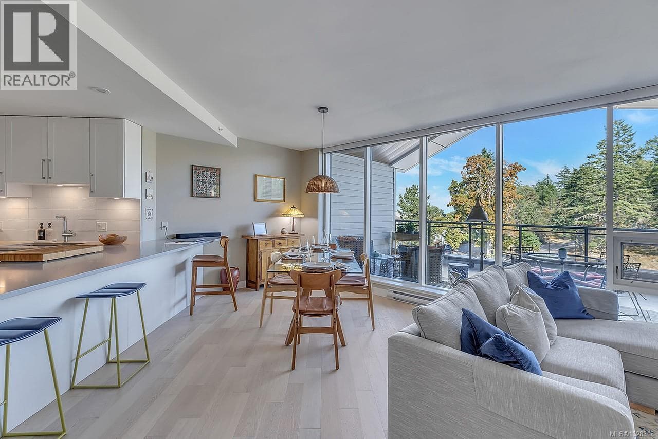 506 3529 Dolphin Dr, Vancouver Island — photo 3