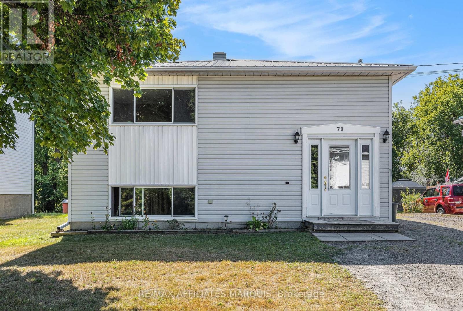 71 STEPHEN STREET in 