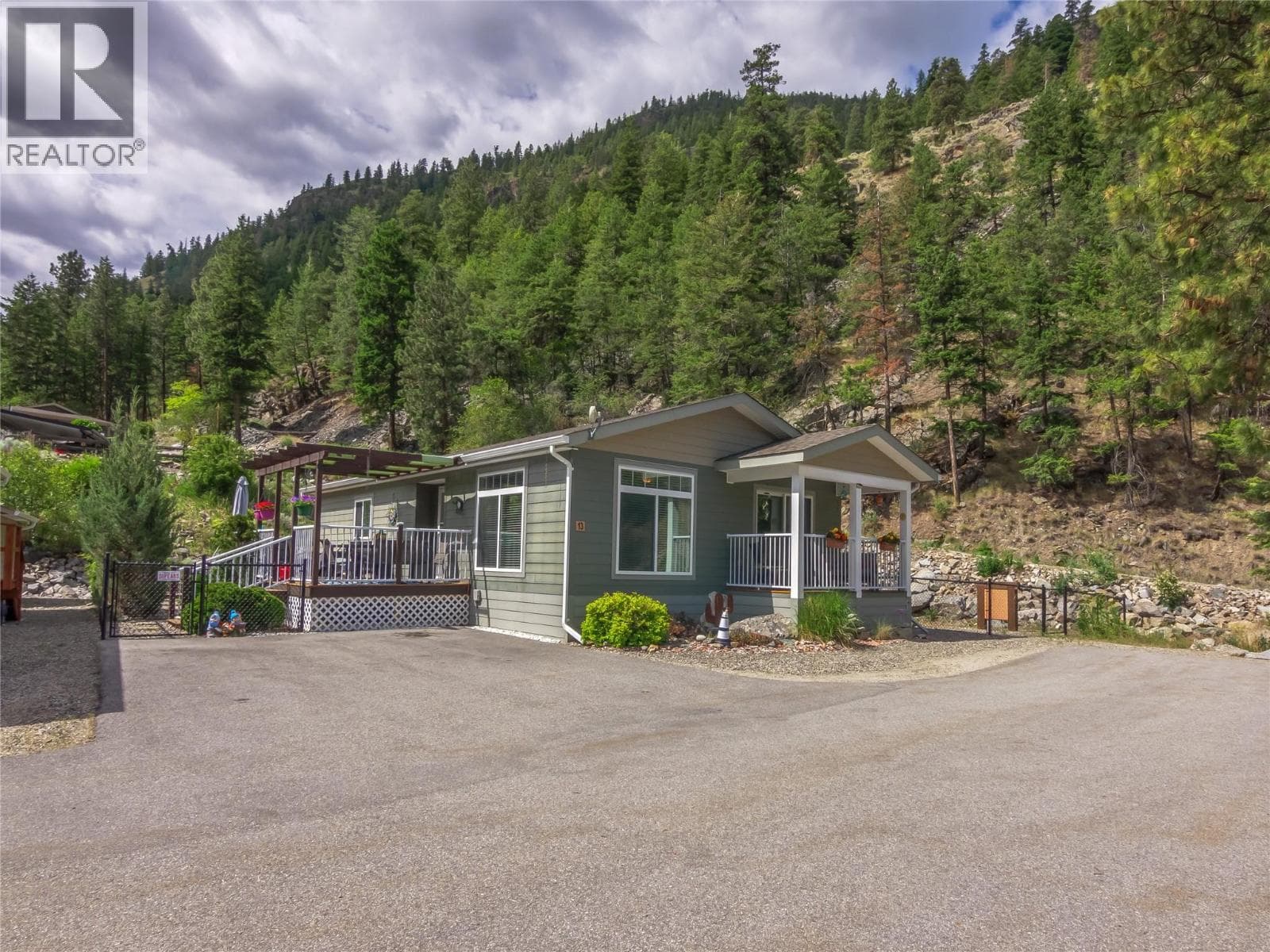 1340 Hwy 3A Highway Unit# 13, Interior REALTORS® — photo 2
