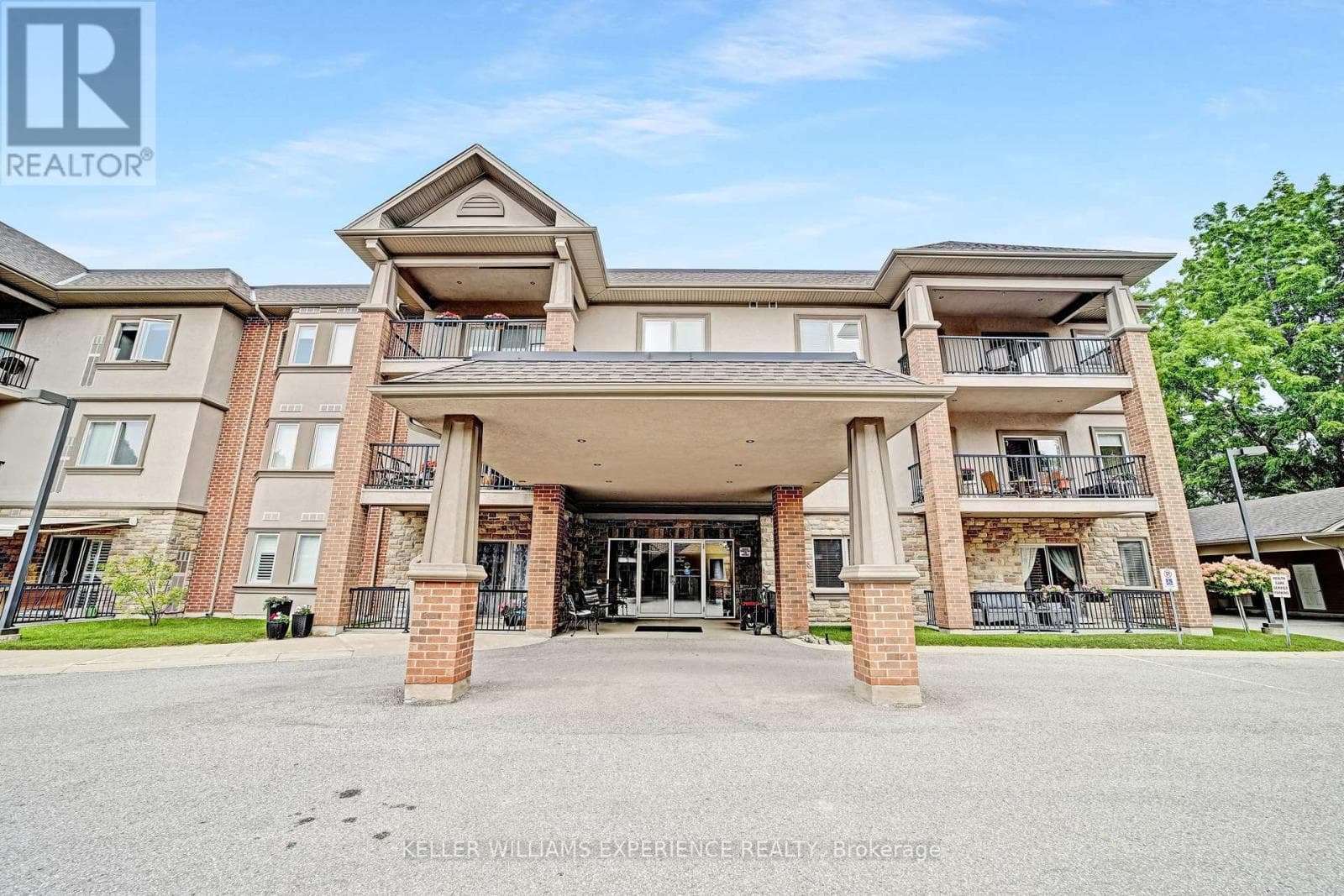 19B YONGE STREET NORTH UNIT 103, Toronto — photo 4