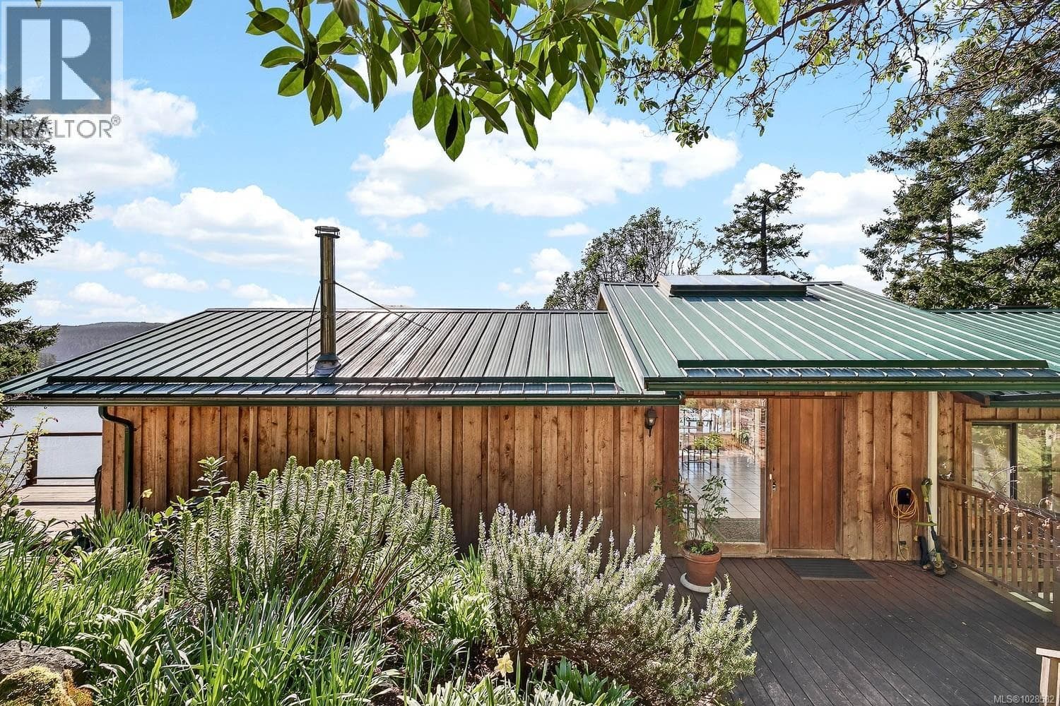 300 Old Scott Rd, Victoria — photo 2