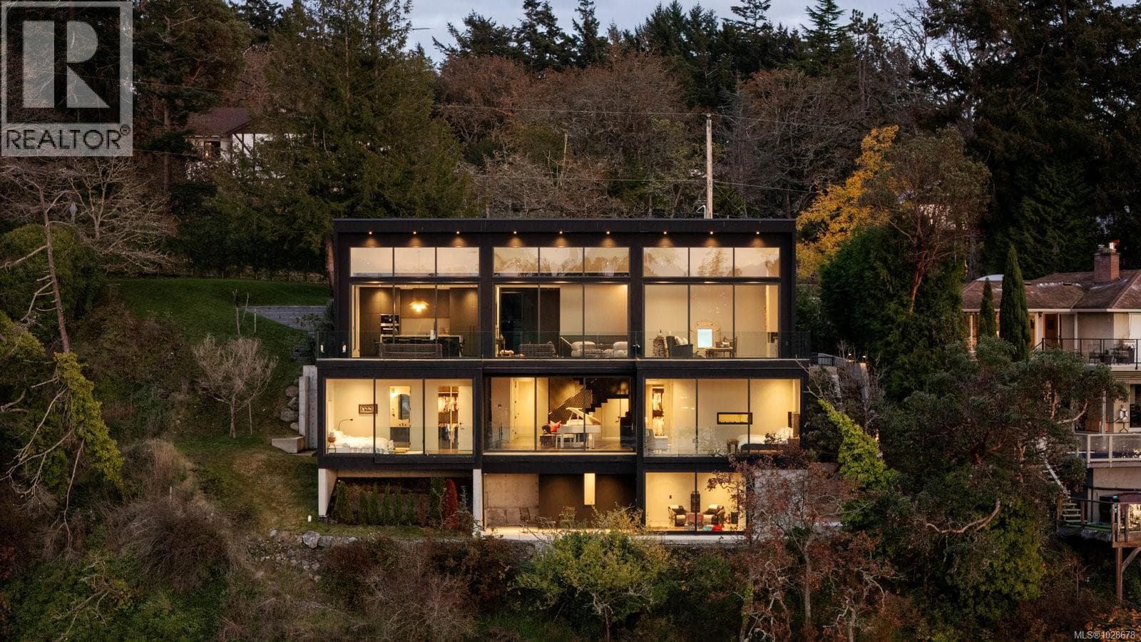 2701 SEA VIEW ROAD, Victoria — photo 3