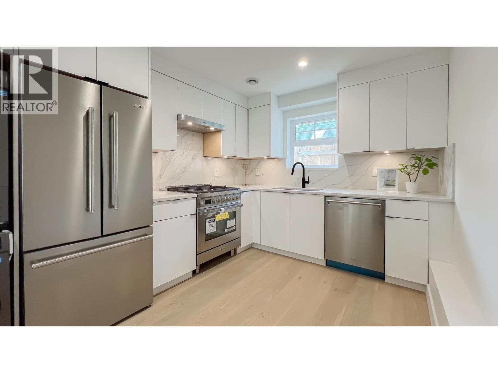 1155 KEEFER STREET, Greater Vancouver — photo 3