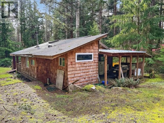 1229 TENNYSON RD, Powell River — photo 3