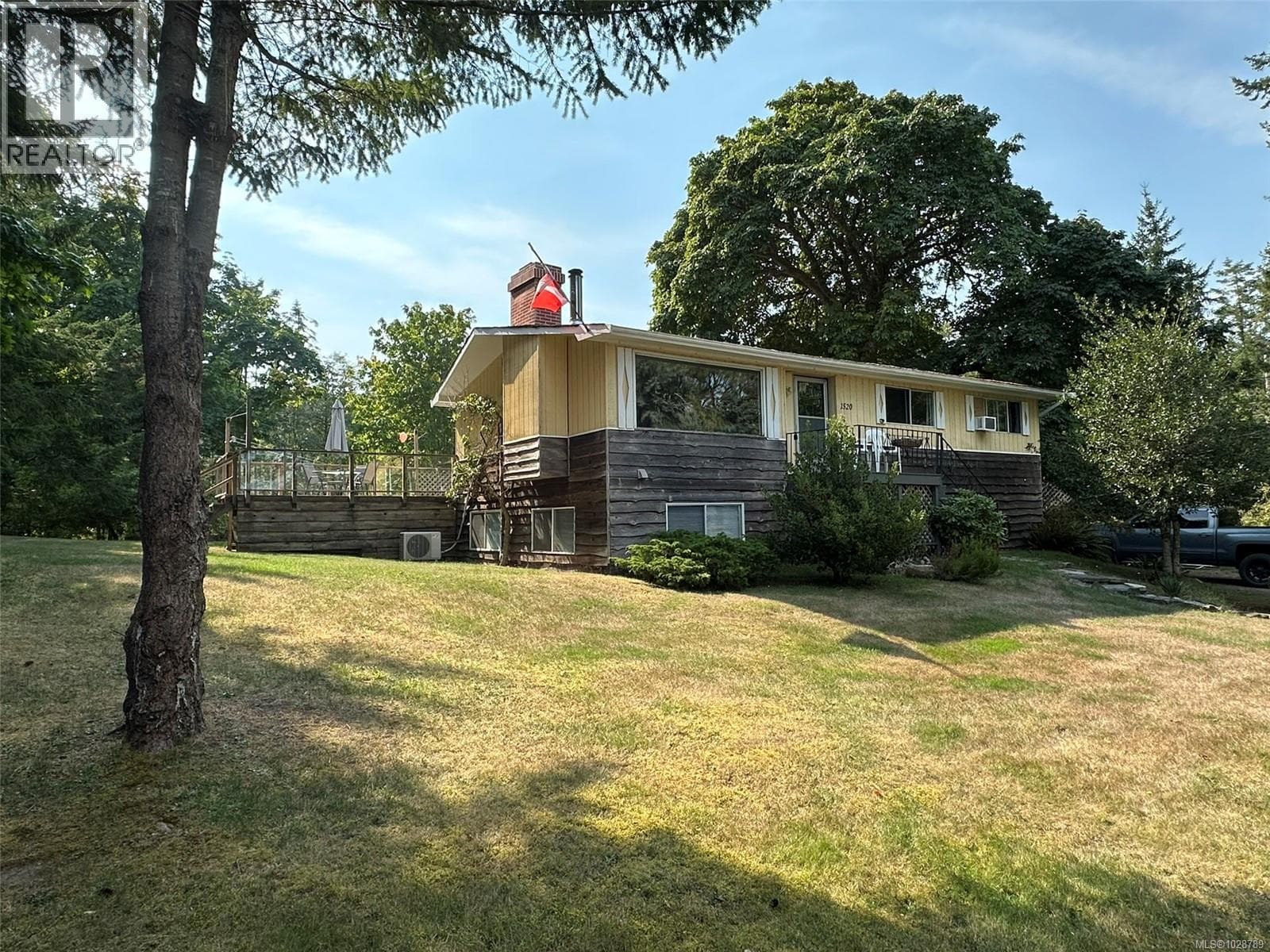 1520 North Beach Rd, Vancouver Island — photo 2