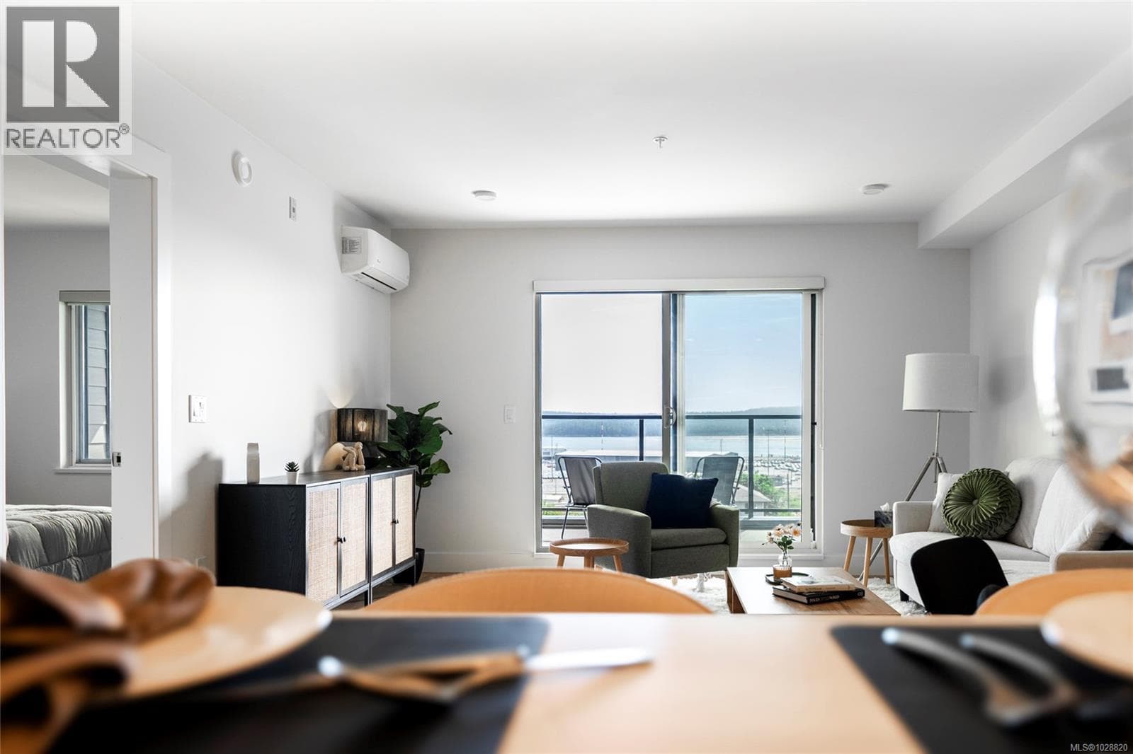 304 45 Haliburton St, Vancouver Island — photo 4