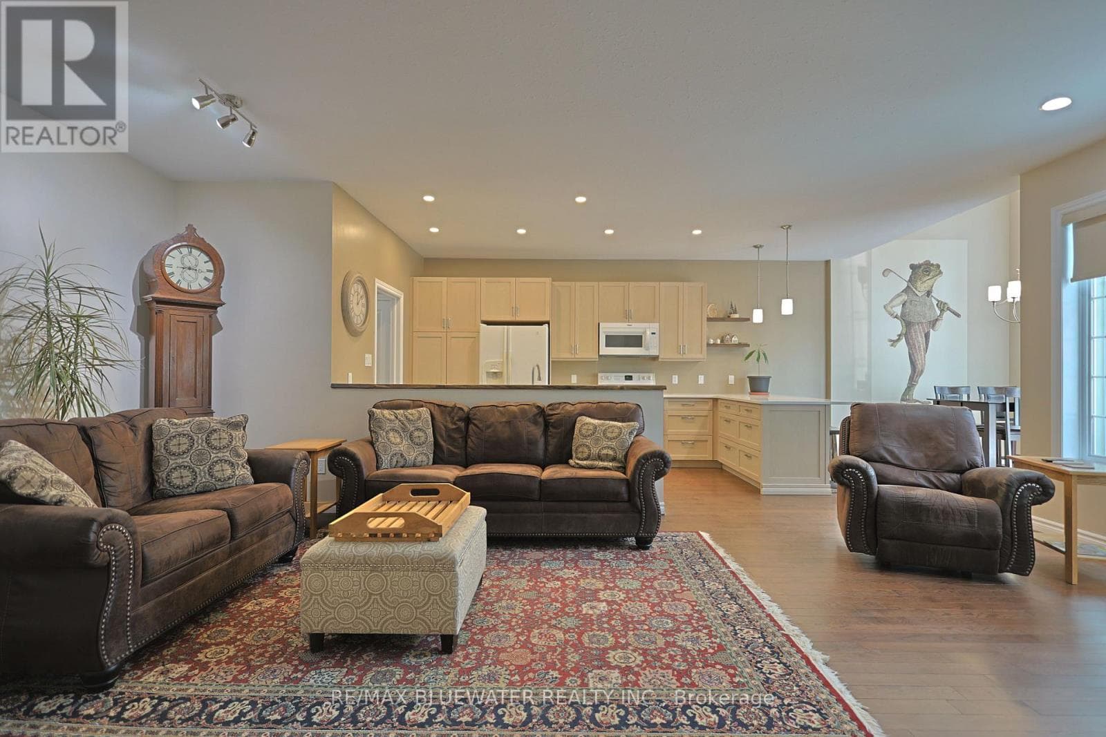 13 OAKWOOD LINKS LANE, London and St. Thomas — photo 5